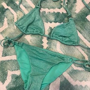 NWOT! Mint Green Shimmer Bikini Lab Set - Sz Small